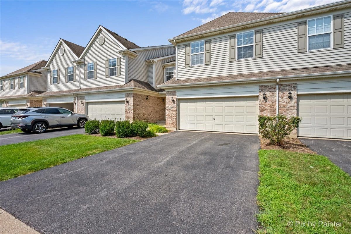 1248 Bradley Circle, Elgin, IL 60120 1248 Bradley Circle, Elgin, IL 60120
