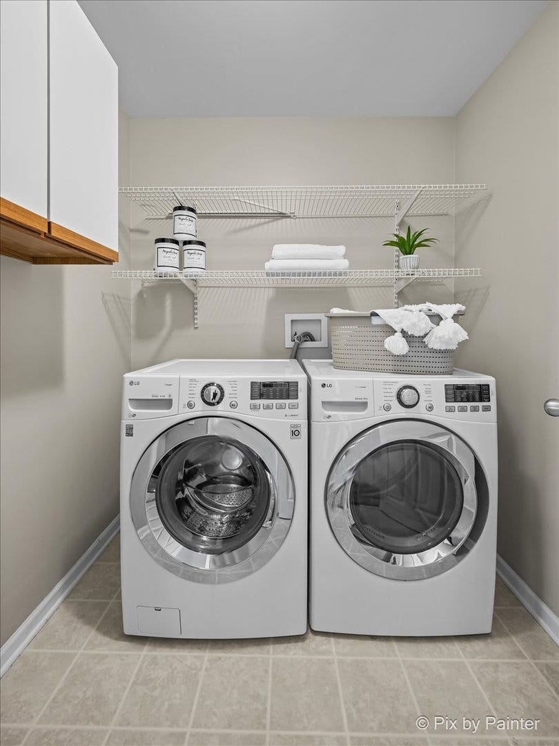 1248 Bradley Circle, Elgin, IL 60120 1248 Bradley Circle, Elgin, IL 60120