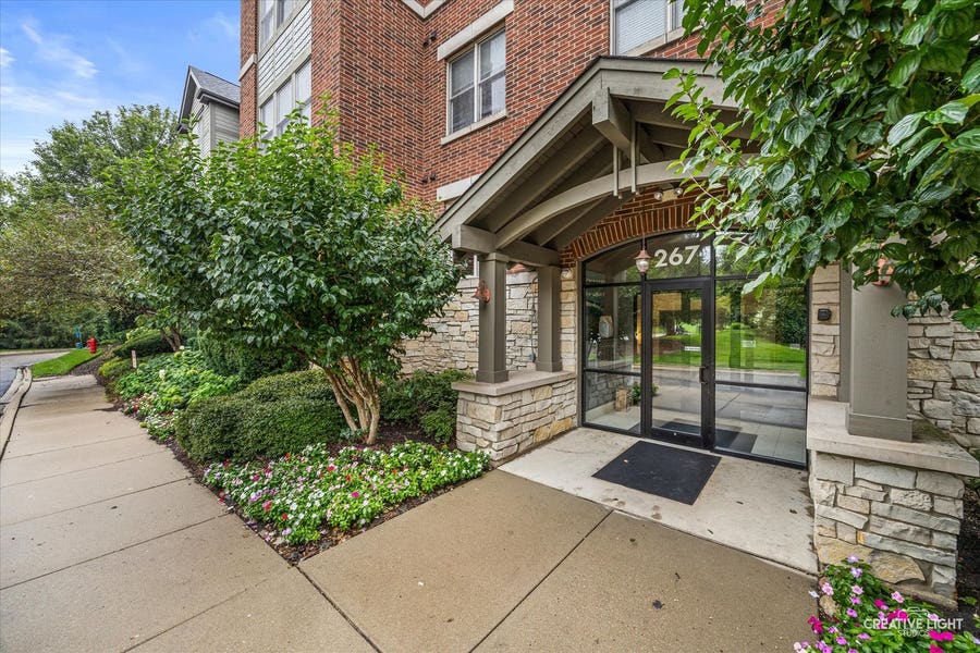 Property photo for 267 E RAILROAD Avenue, #104, Bartlett, IL