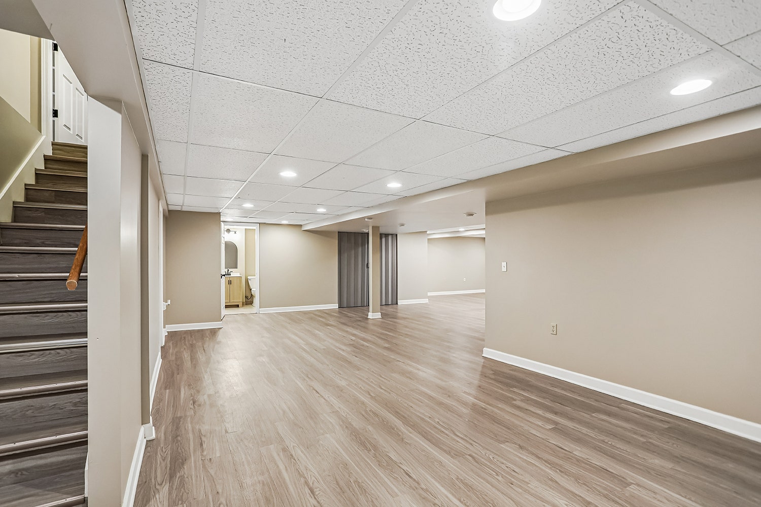 Spacious and open finished basement has the full f