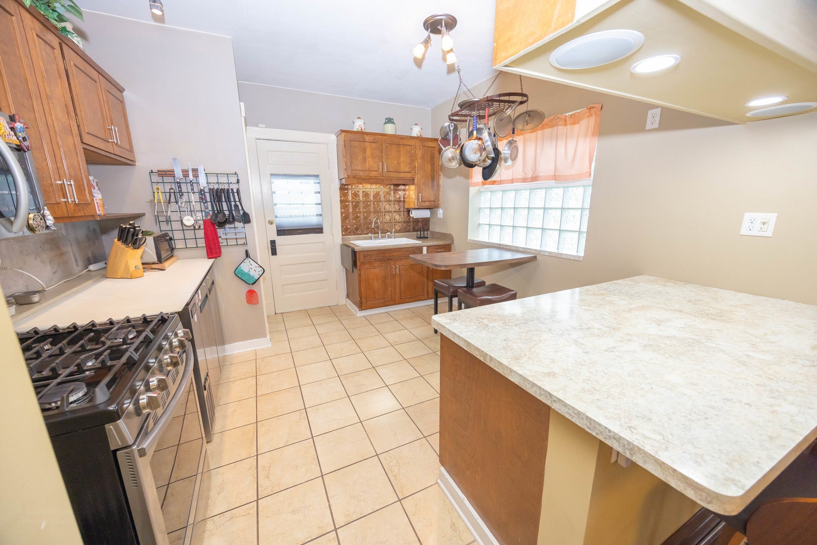 811 Farragut Place, Joliet, IL 60435 811 Farragut Place, Joliet, IL 60435