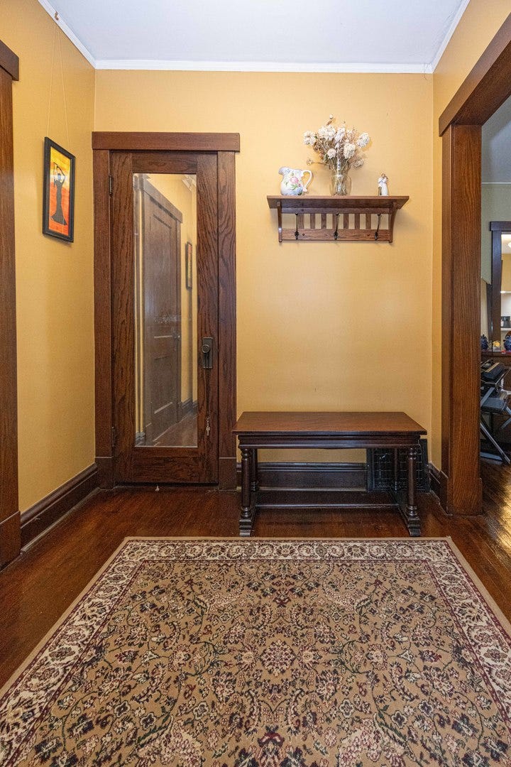 811 Farragut Place, Joliet, IL 60435 811 Farragut Place, Joliet, IL 60435