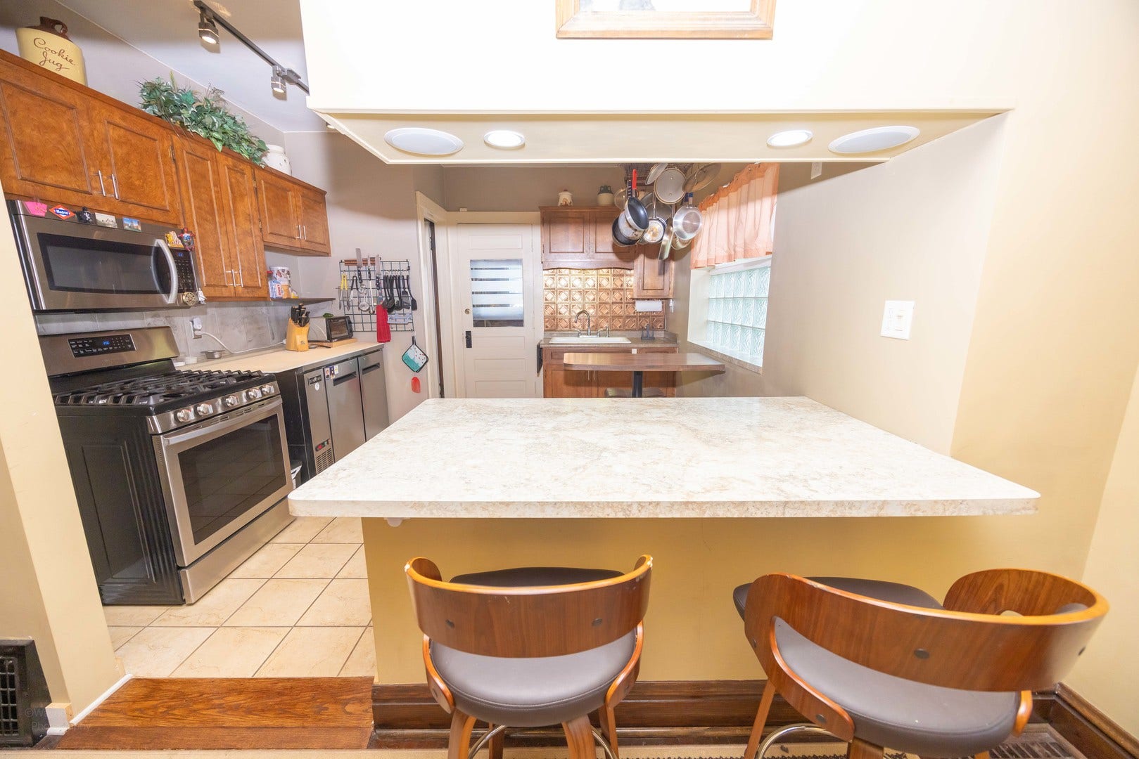 811 Farragut Place, Joliet, IL 60435 811 Farragut Place, Joliet, IL 60435