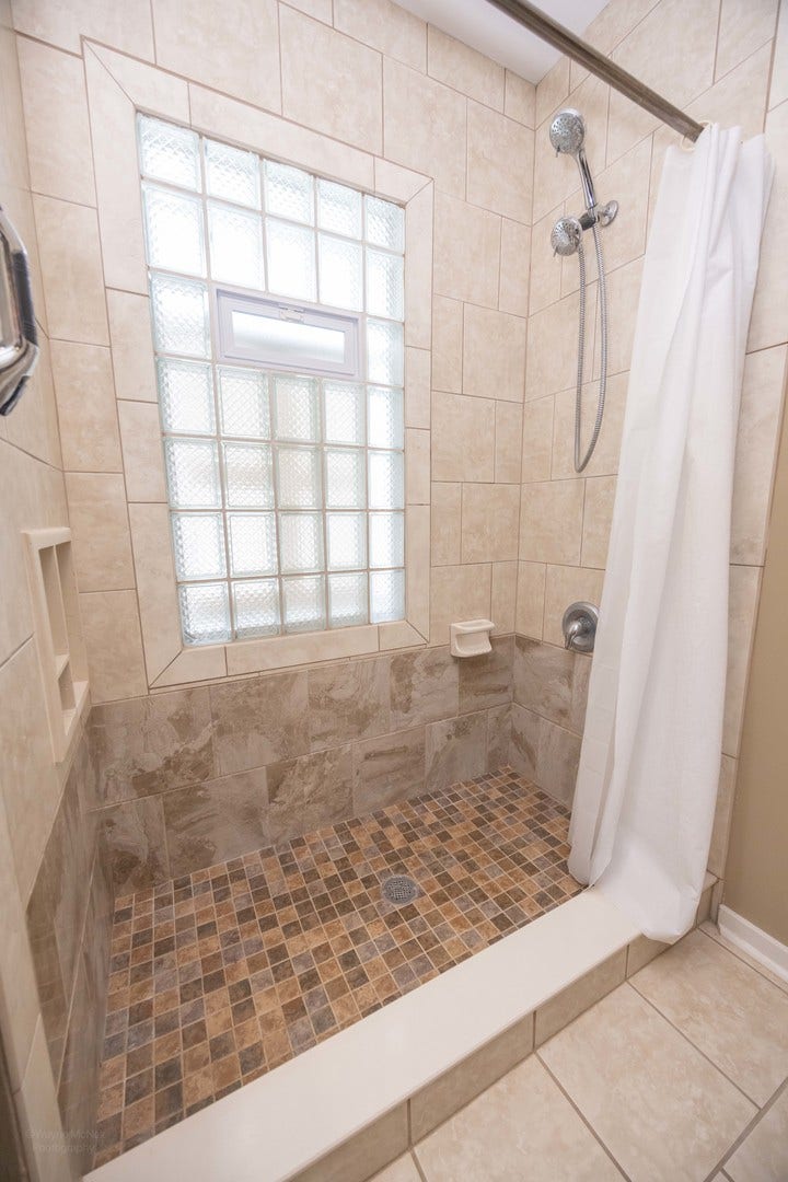 811 Farragut Place, Joliet, IL 60435 811 Farragut Place, Joliet, IL 60435