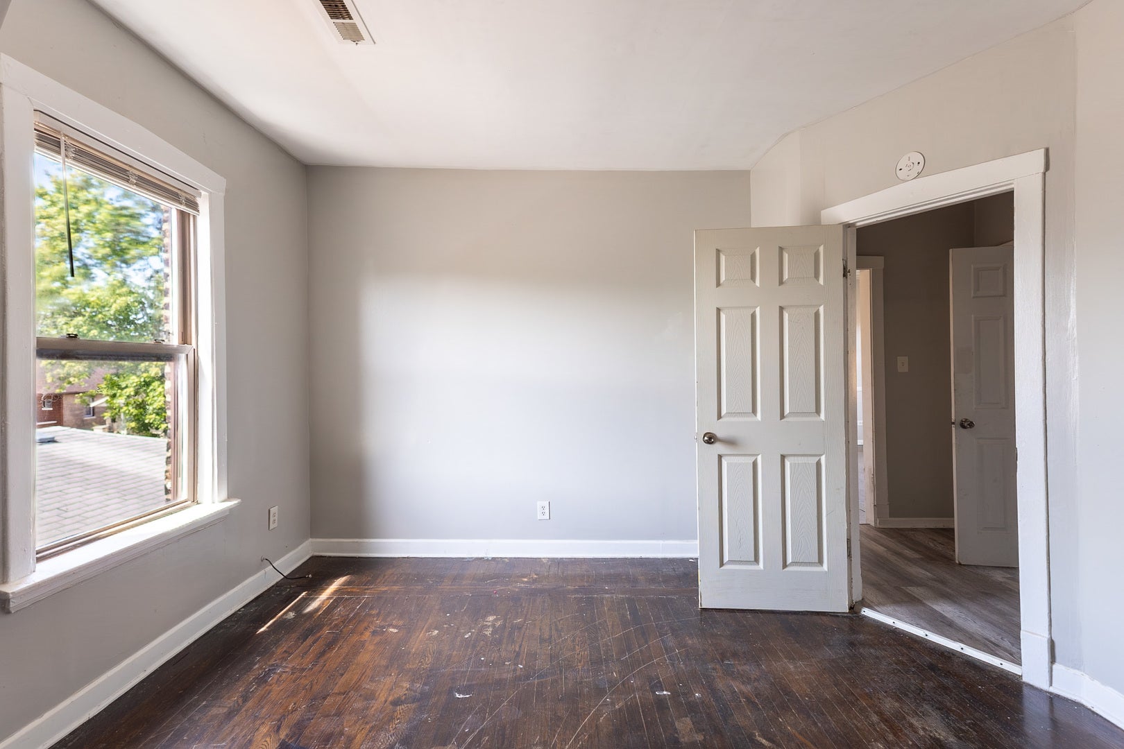 8411 S Elizabeth Street, Chicago, IL 60620 8411 S Elizabeth Street, Chicago, IL 60620