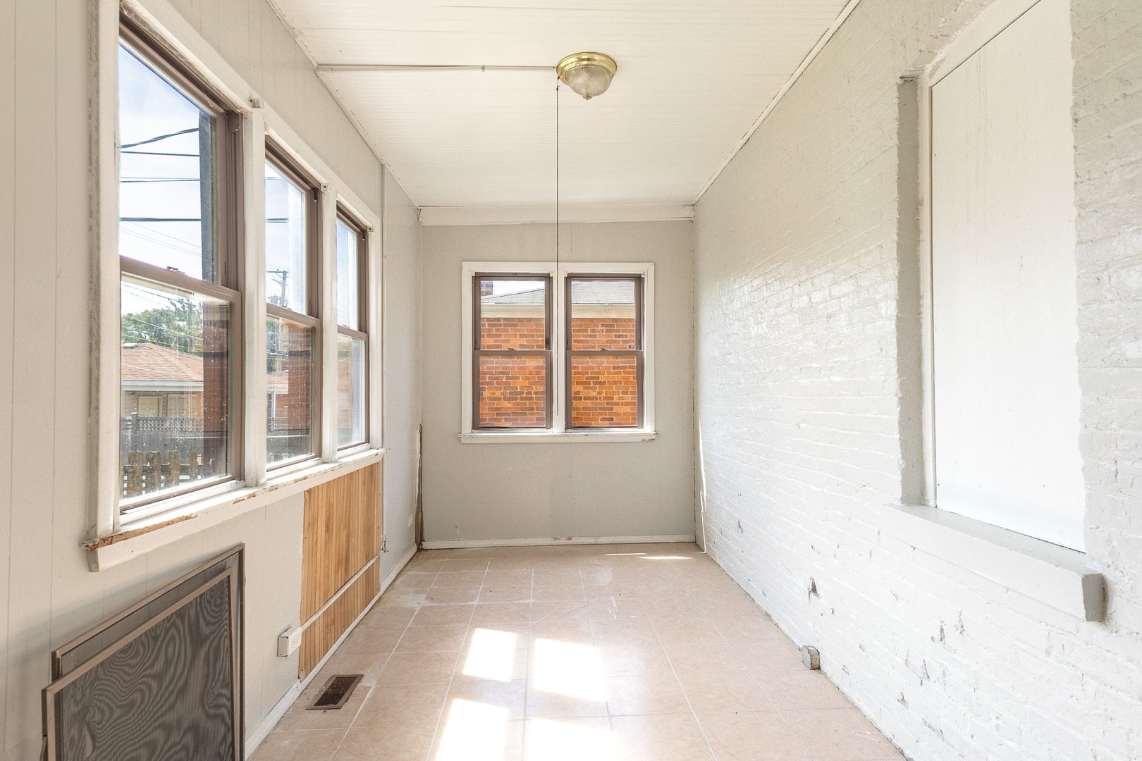 8411 S Elizabeth Street, Chicago, IL 60620 8411 S Elizabeth Street, Chicago, IL 60620