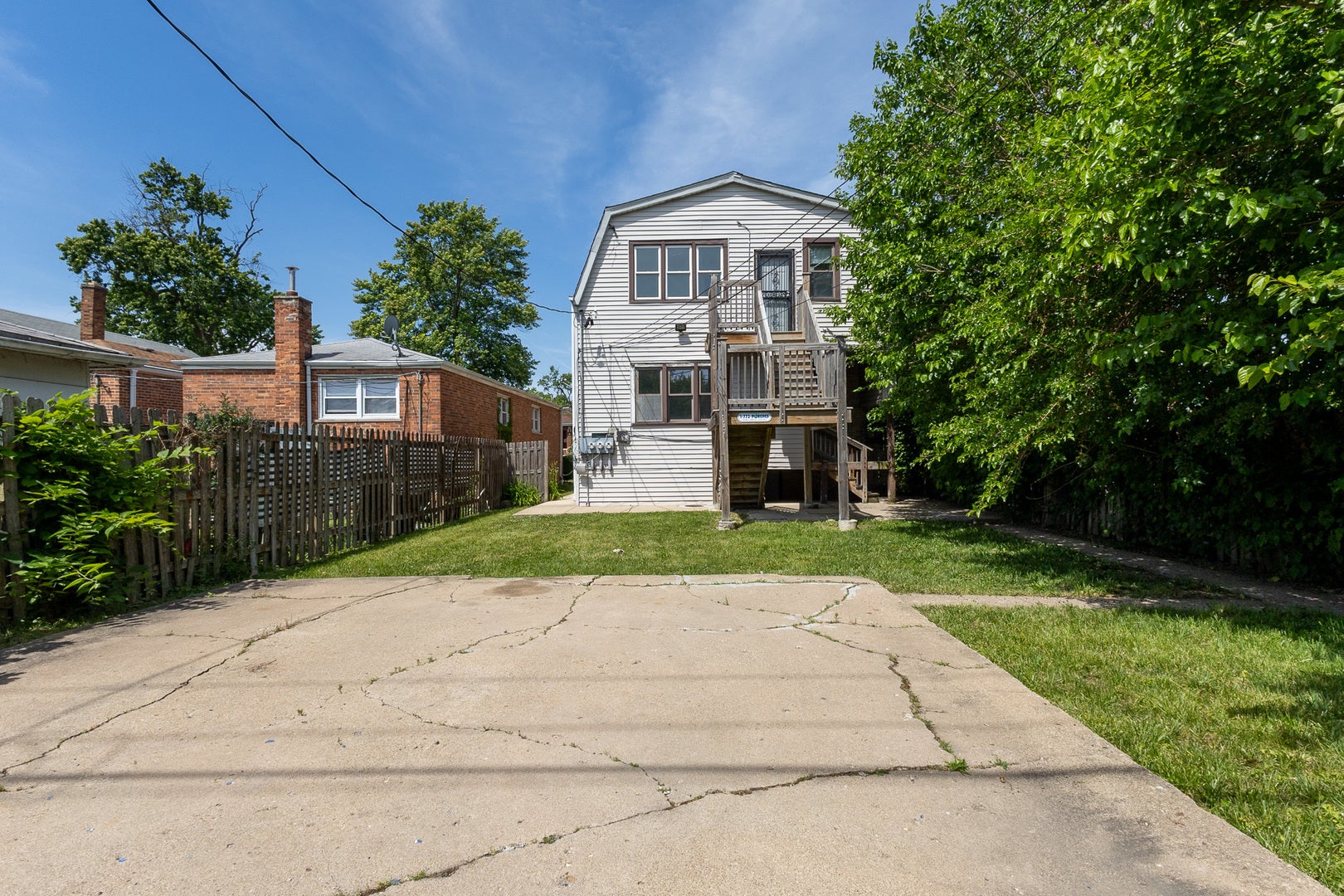 8411 S Elizabeth Street, Chicago, IL 60620 8411 S Elizabeth Street, Chicago, IL 60620