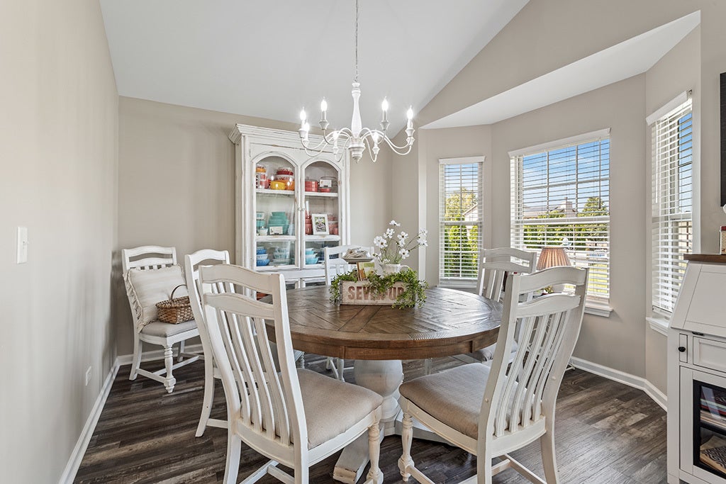 Complete with a bay window and vaulted ceilings, t