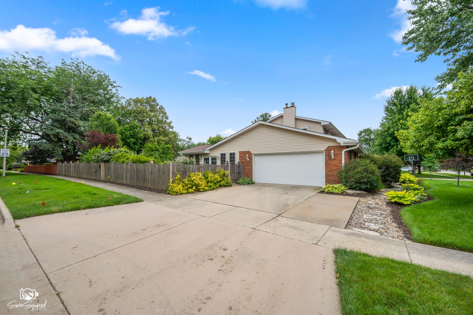 226 Meadow Wood Drive, Joliet, IL 60431