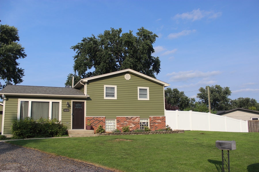 Property photo for 16150 Pamela Court, Oak Forest, IL