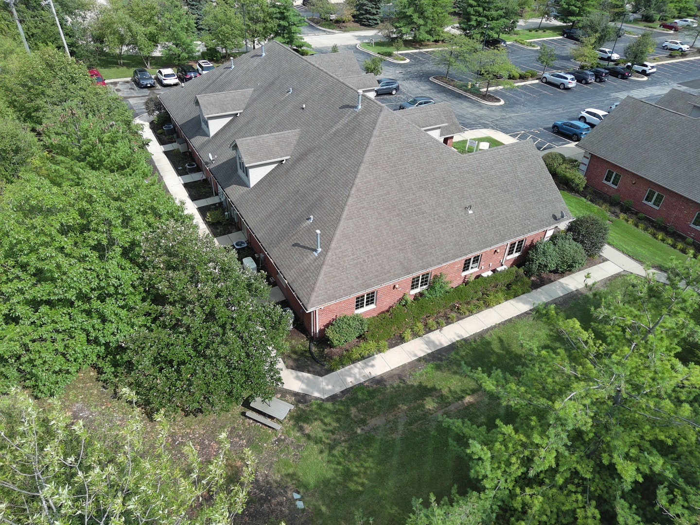 16604 107th Court S, Orland Park, IL 60467 16604 107th Court S, Orland Park, IL 60467