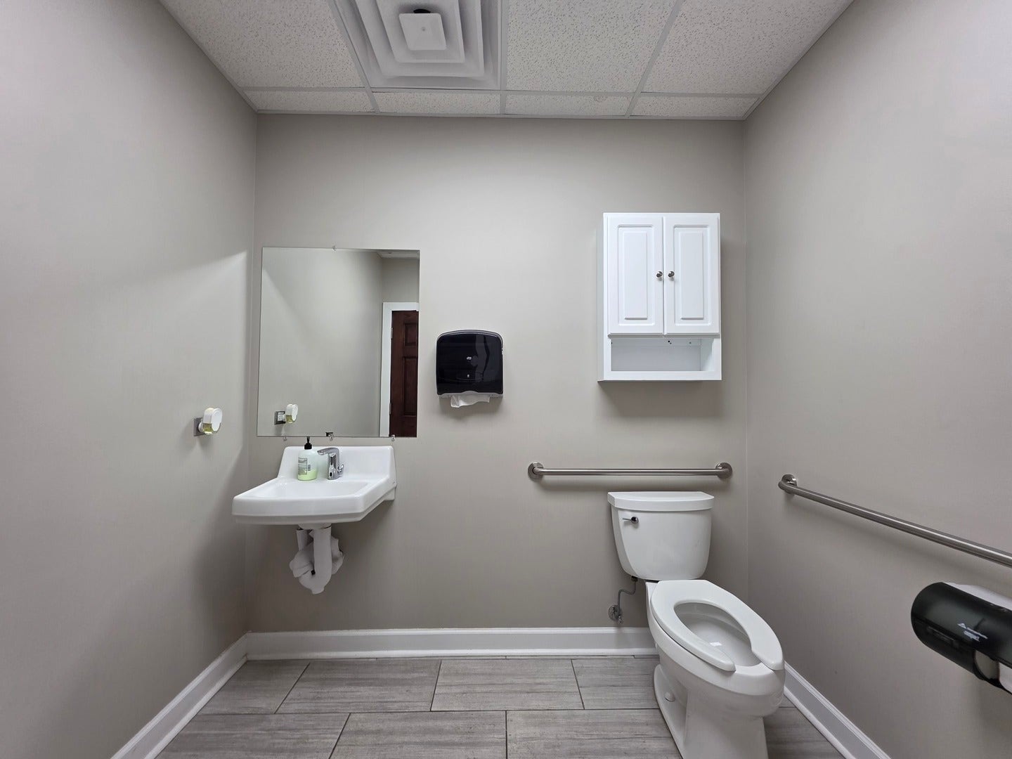 16604 107th Court S, Orland Park, IL 60467 16604 107th Court S, Orland Park, IL 60467