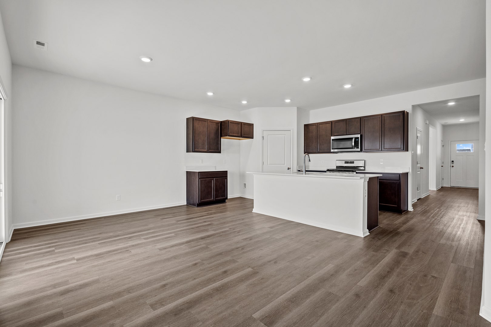2913 Old Castle Road, Joliet, IL 60435