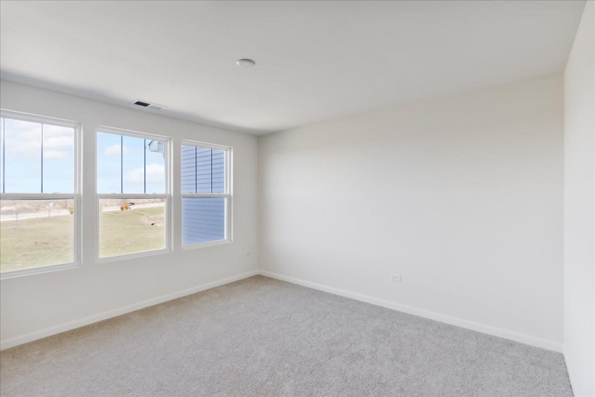 717 Maidengrass Way, #54004, Bolingbrook, IL 60490