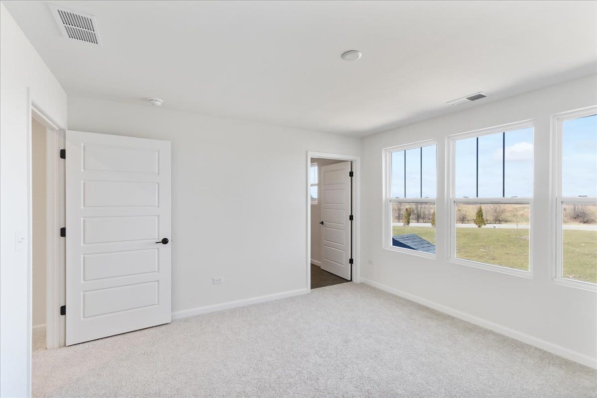 717 Maidengrass Way, #54004, Bolingbrook, IL 60490