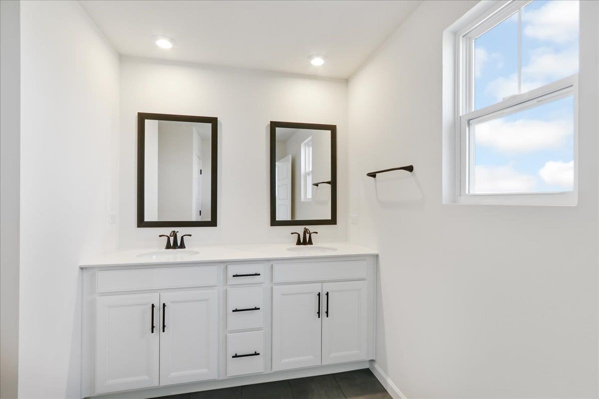 717 Maidengrass Way, #54004, Bolingbrook, IL 60490