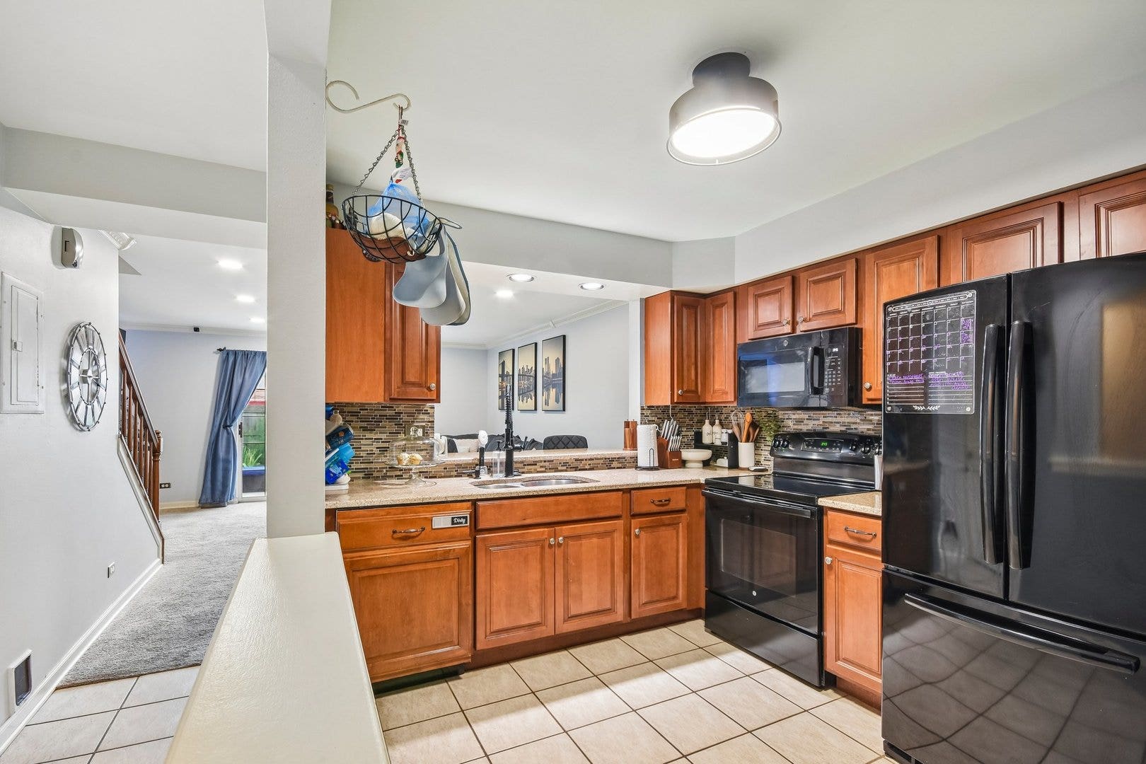 418 Lakeview Circle, Bolingbrook, IL 60440 418 Lakeview Circle, Bolingbrook, IL 60440