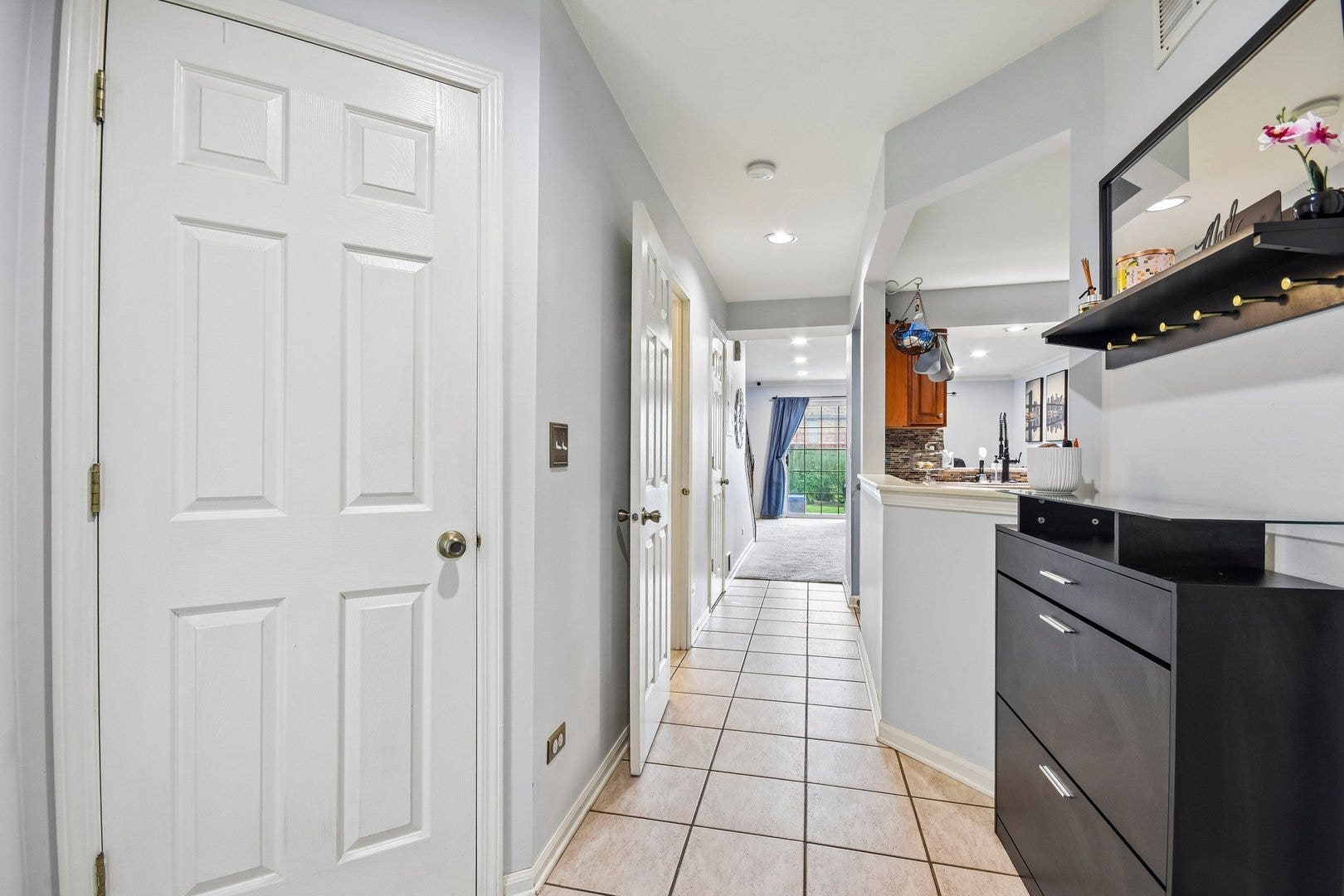 418 Lakeview Circle, Bolingbrook, IL 60440 418 Lakeview Circle, Bolingbrook, IL 60440