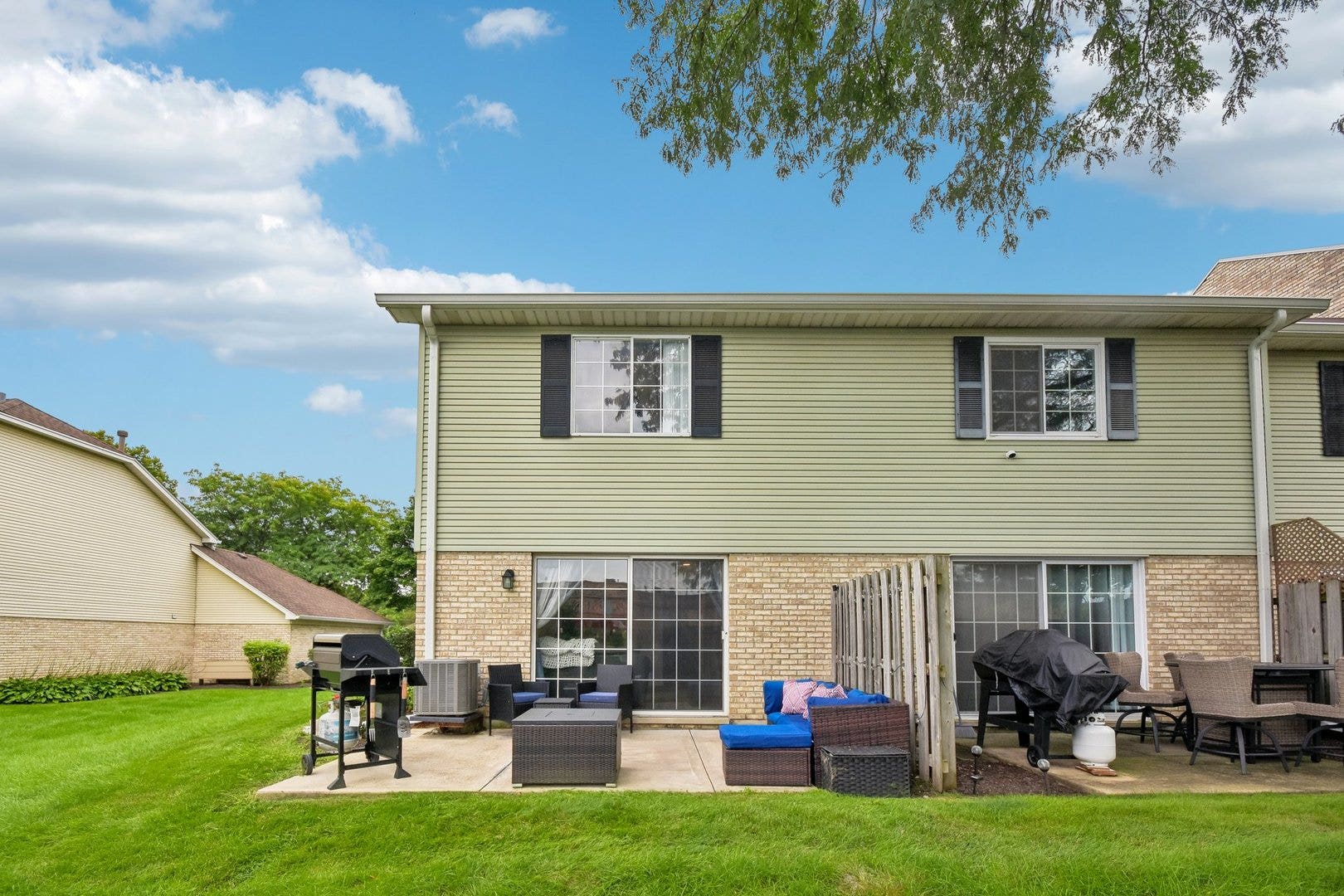 418 Lakeview Circle, Bolingbrook, IL 60440 418 Lakeview Circle, Bolingbrook, IL 60440