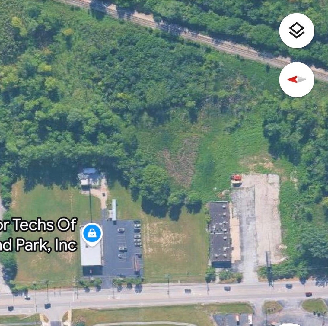 17255 Wolf Road, Orland Park, IL 60467 17255 Wolf Road, Orland Park, IL 60467