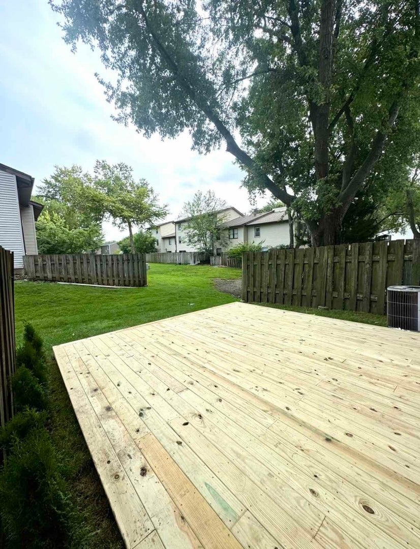 328 Ottawa Drive, Bolingbrook, IL 60440 328 Ottawa Drive, Bolingbrook, IL 60440