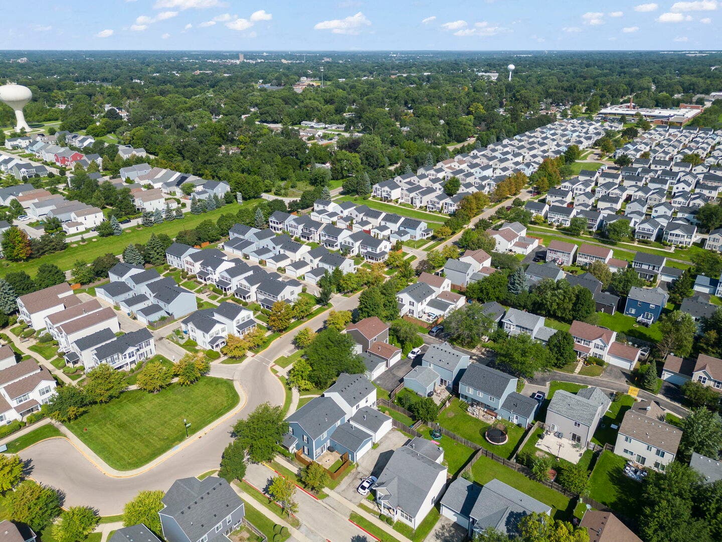 1010 Symphony Drive, Aurora, IL 60504 1010 Symphony Drive, Aurora, IL 60504