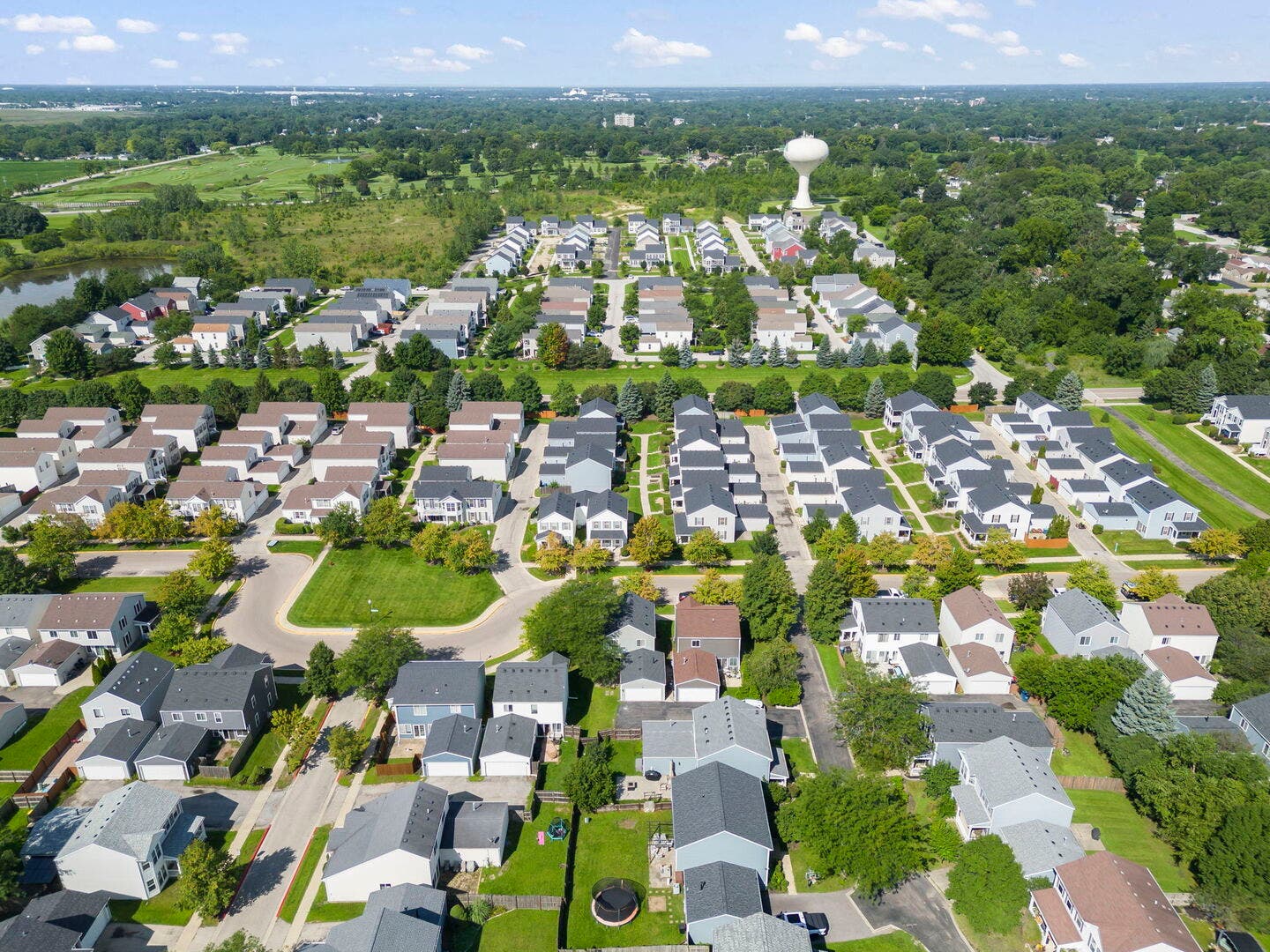 1010 Symphony Drive, Aurora, IL 60504 1010 Symphony Drive, Aurora, IL 60504