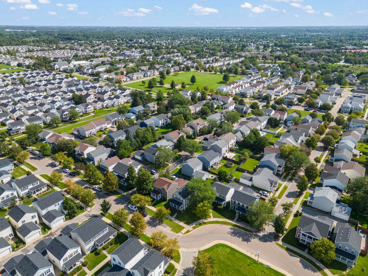 1010 Symphony Drive, Aurora, IL 60504 1010 Symphony Drive, Aurora, IL 60504
