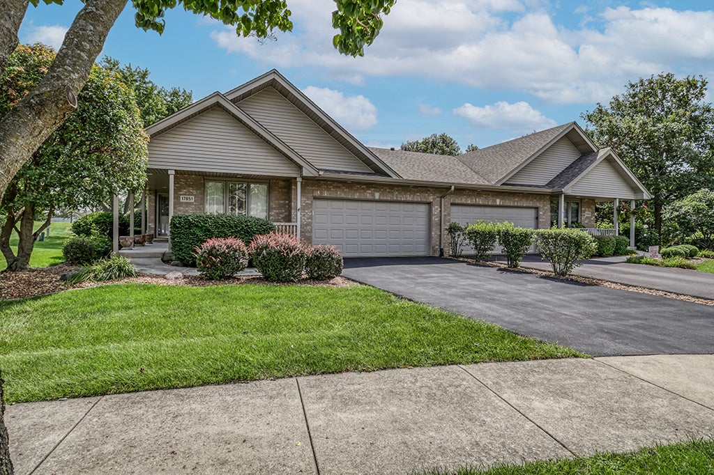 WELCOME TO 17851 MARLEY CREEK BLVD---RANCH DUPLEX
