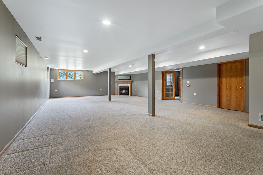 GREAT BIG REC ROOM IN BASEMENT
