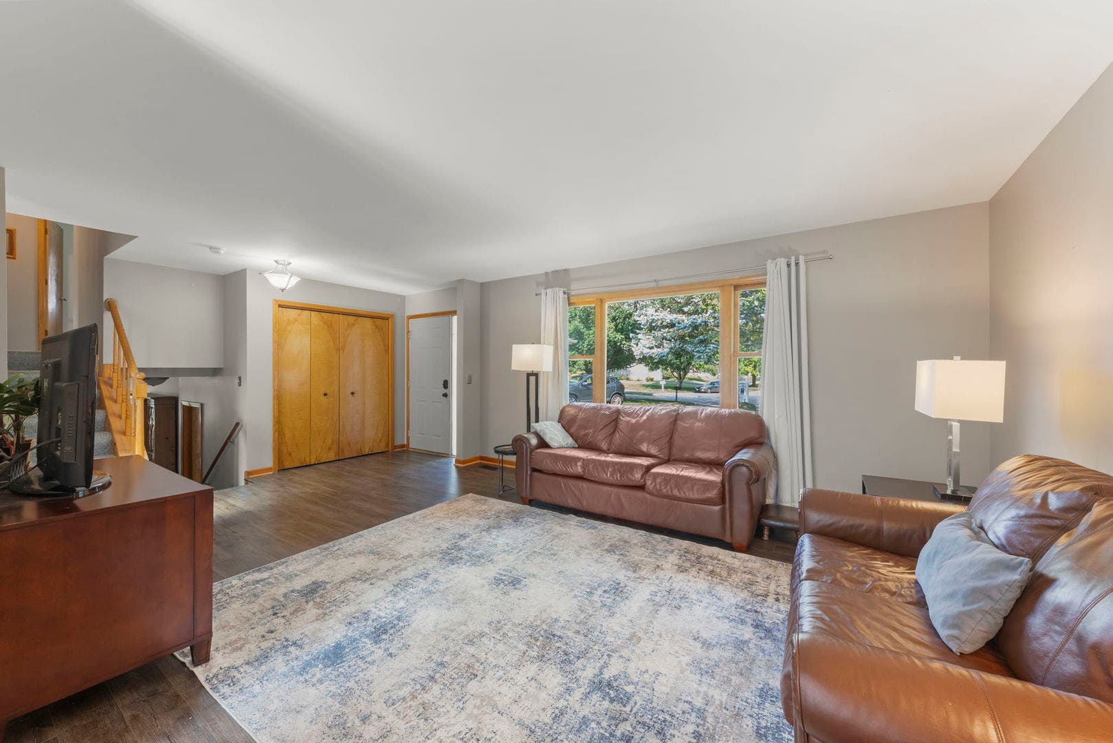 907 Wescott Road, Bolingbrook, IL 60440 907 Wescott Road, Bolingbrook, IL 60440
