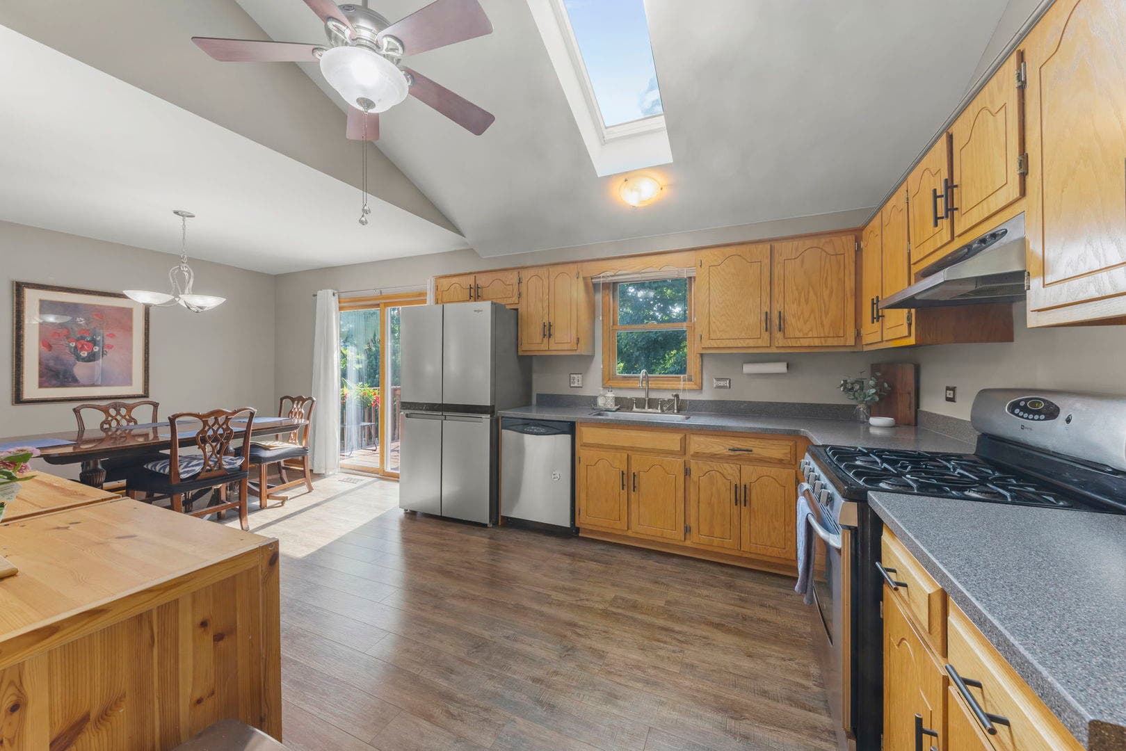 907 Wescott Road, Bolingbrook, IL 60440 907 Wescott Road, Bolingbrook, IL 60440