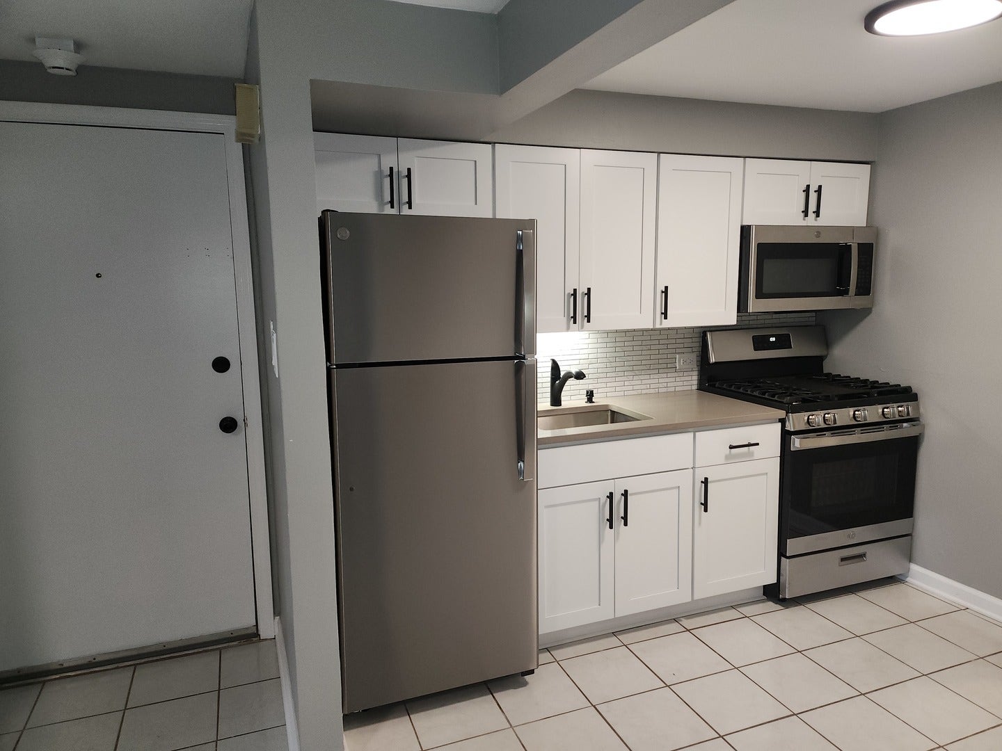 7121 170th Street, Tinley Park, IL 60477 7121 170th Street, Tinley Park, IL 60477