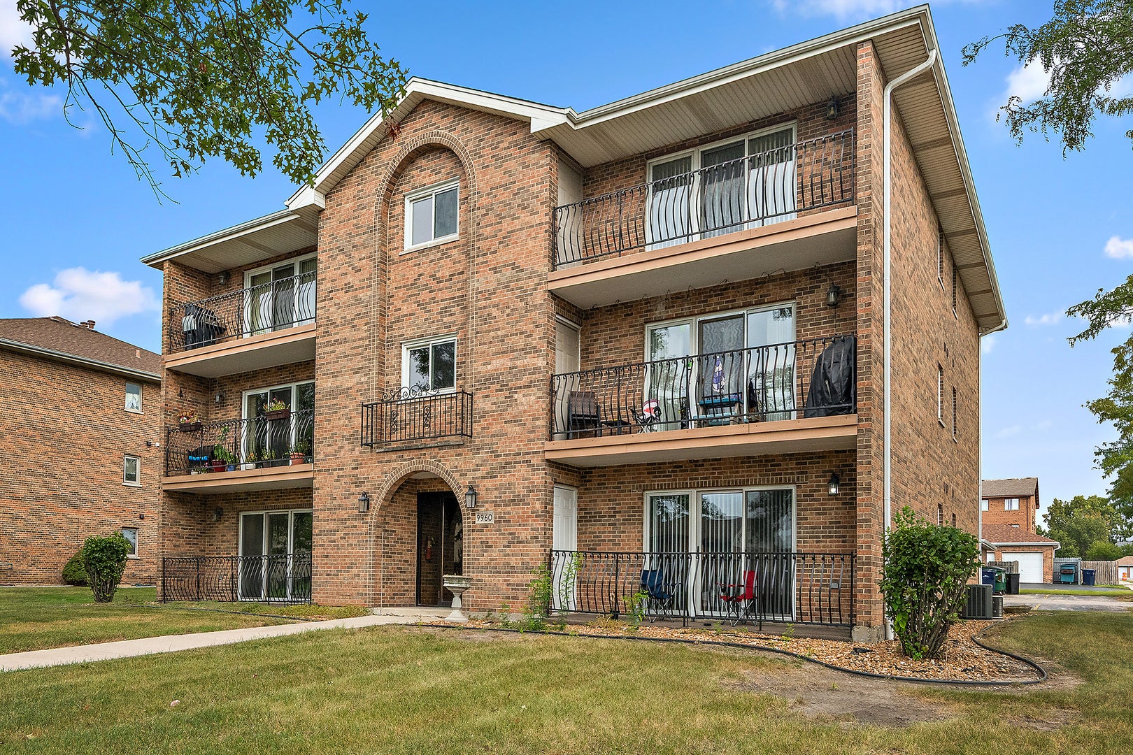 9960 W 153rd Street, #1W, Orland Park, IL 60462 9960 W 153rd Street, #1W, Orland Park, IL 60462