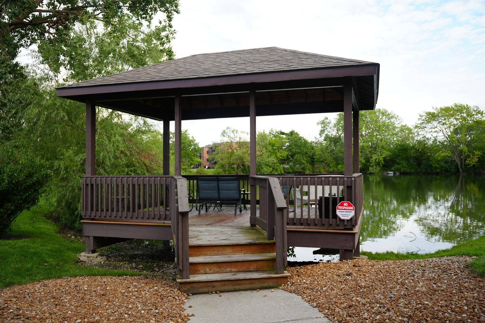 7505 175th Street, #132, Tinley Park, IL 60477