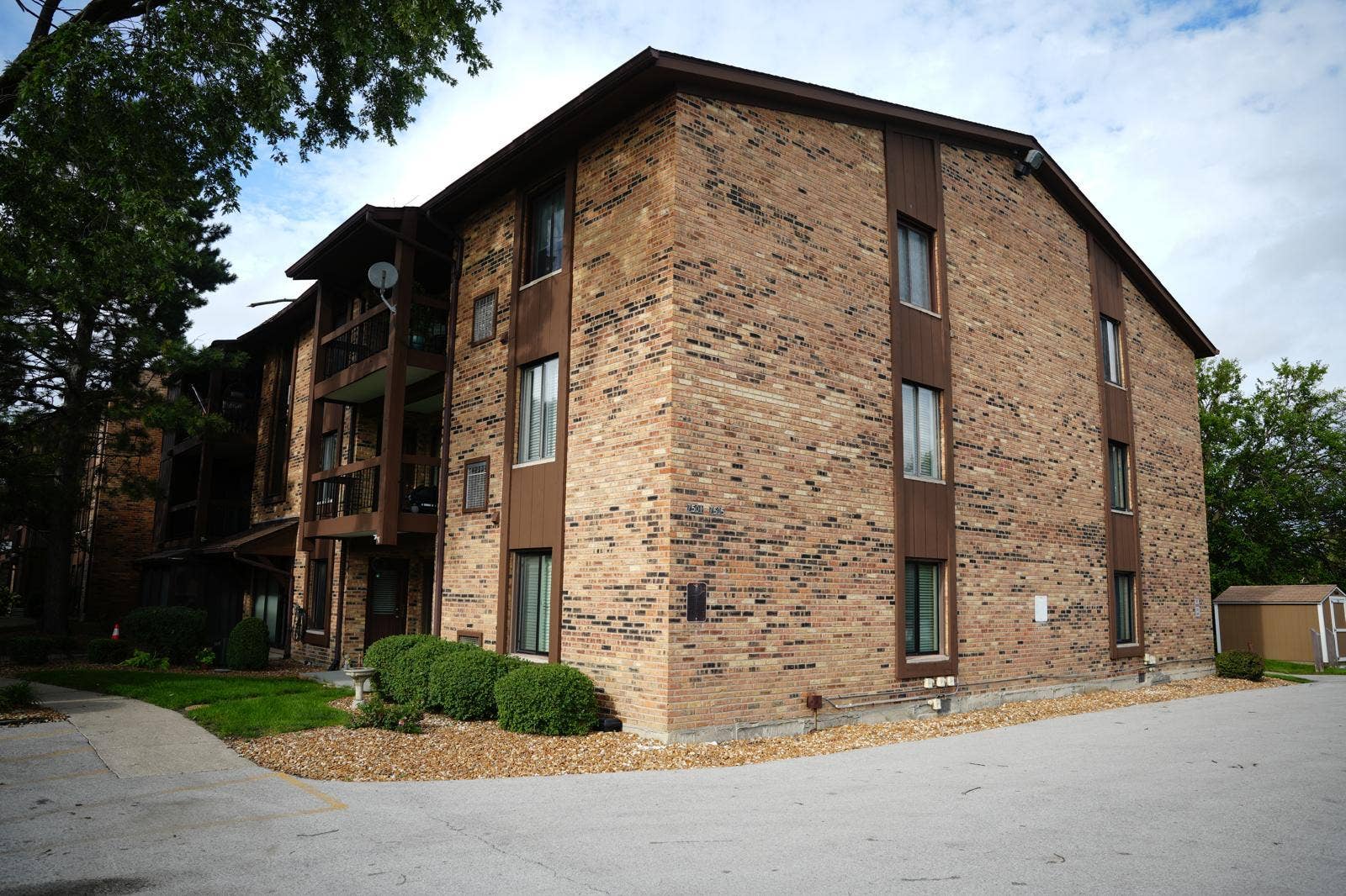7505 175th Street, #132, Tinley Park, IL 60477