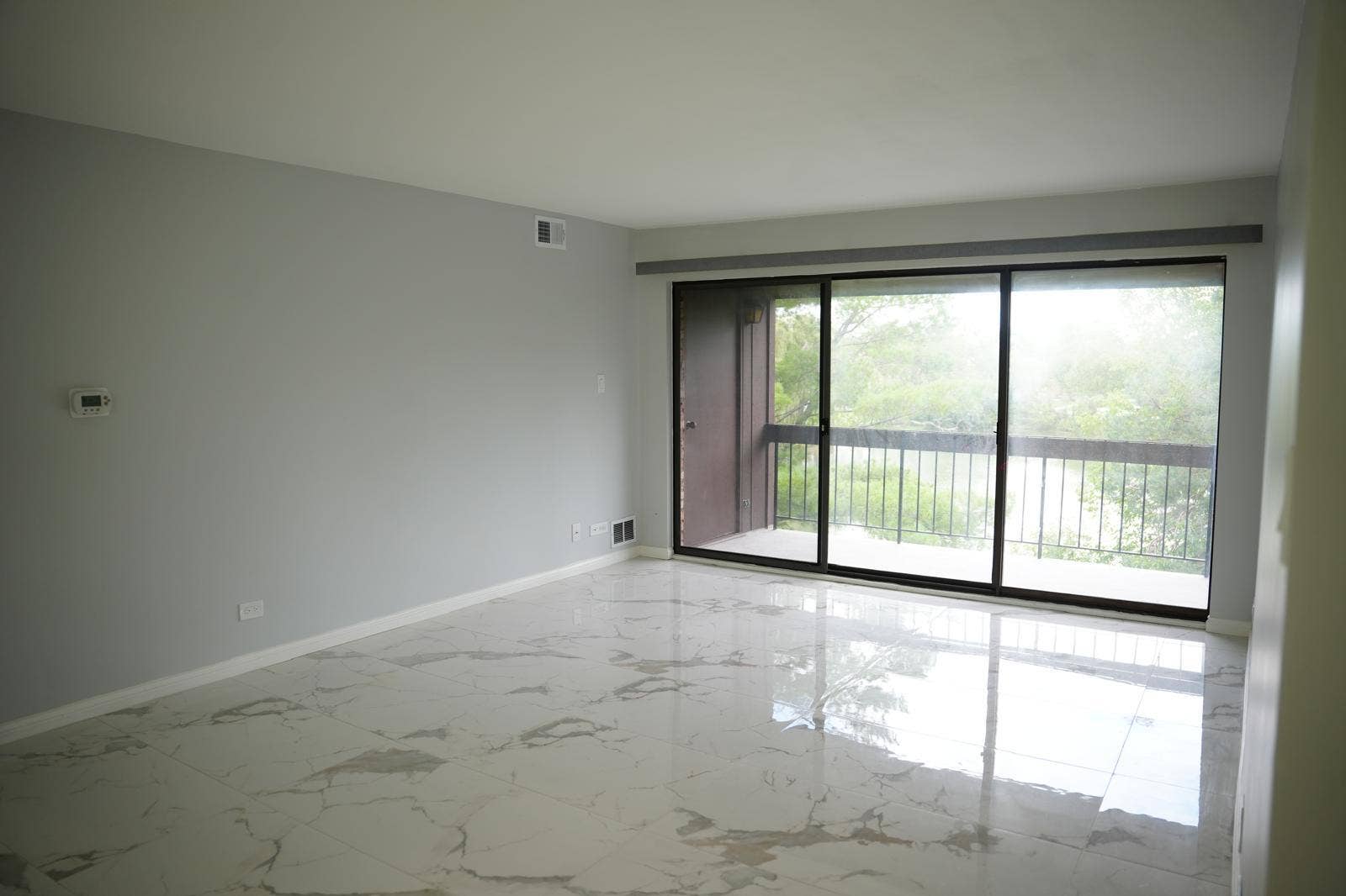 7505 175th Street, #132, Tinley Park, IL 60477