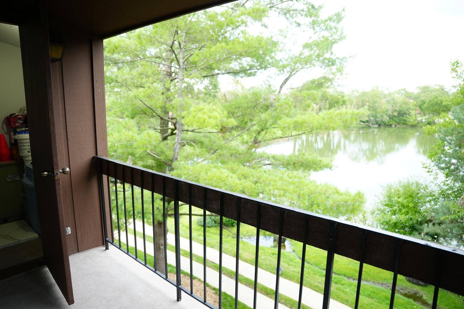 7505 175th Street, #132, Tinley Park, IL 60477