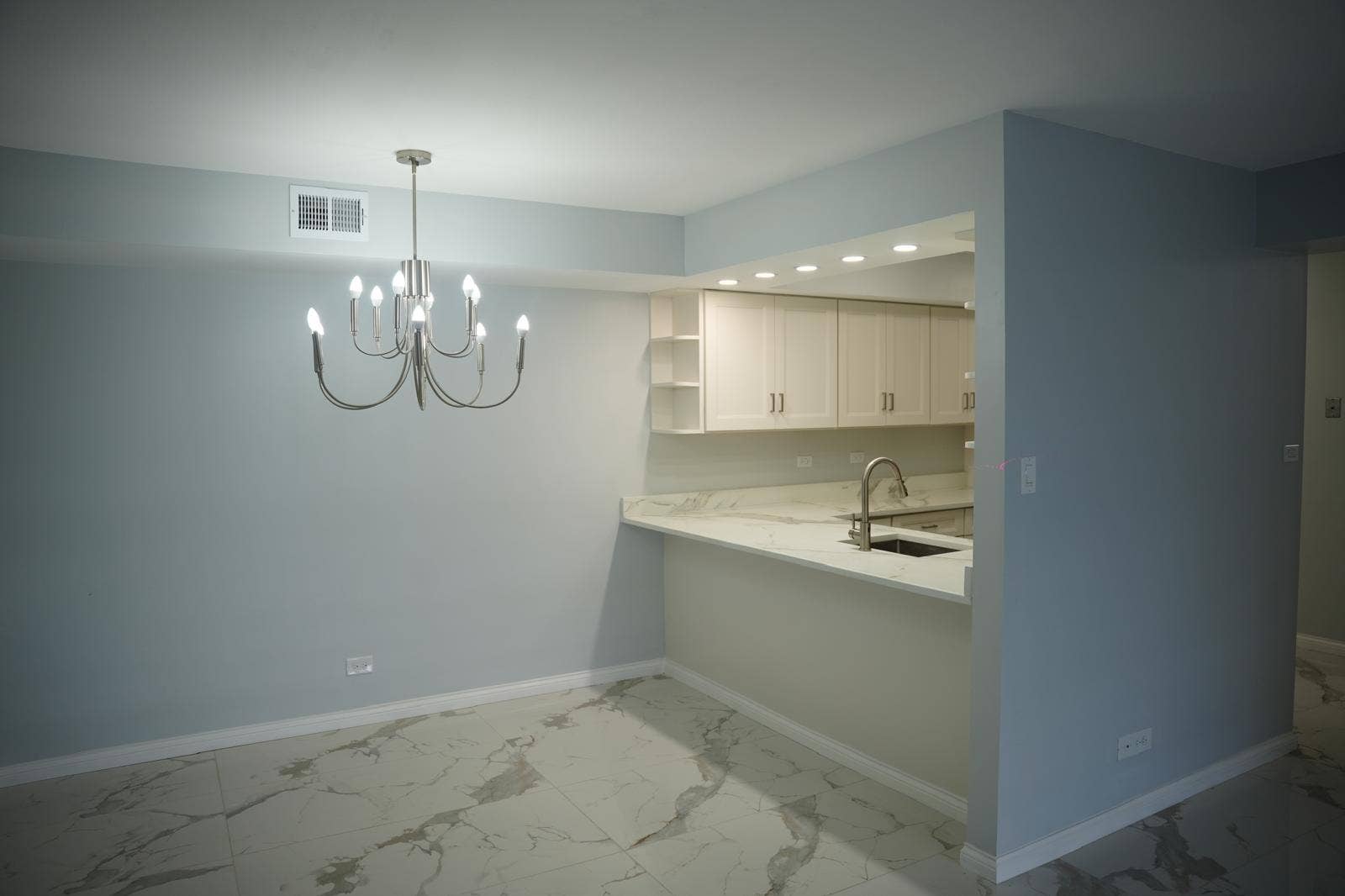 7505 175th Street, #132, Tinley Park, IL 60477