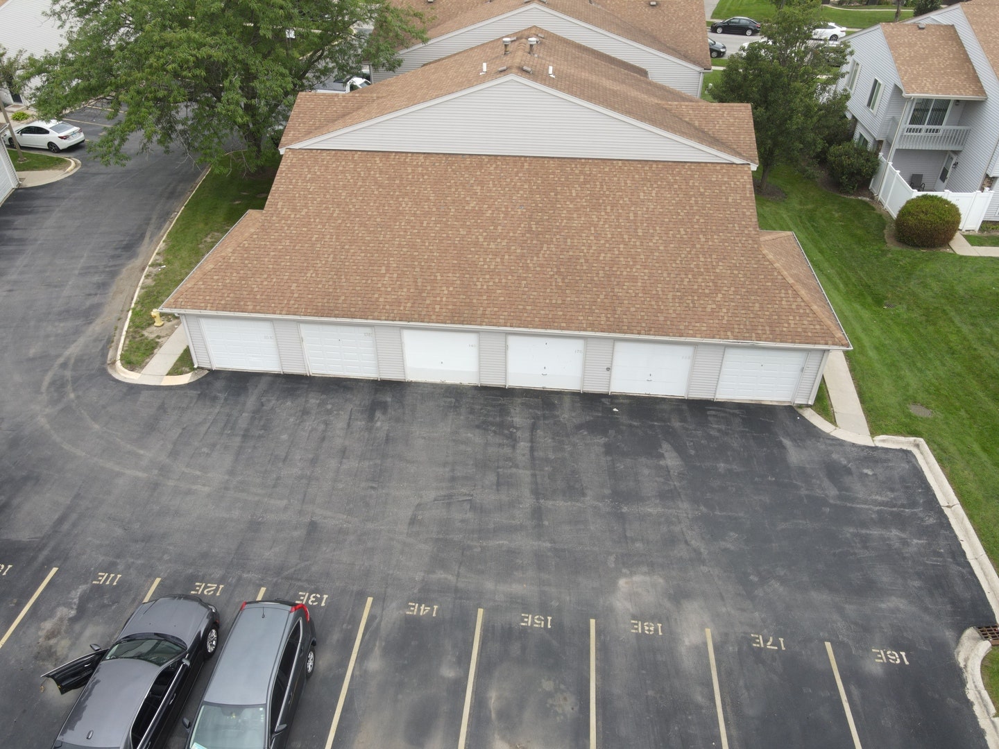 17 Fernwood Drive, #E, Bolingbrook, IL 60440