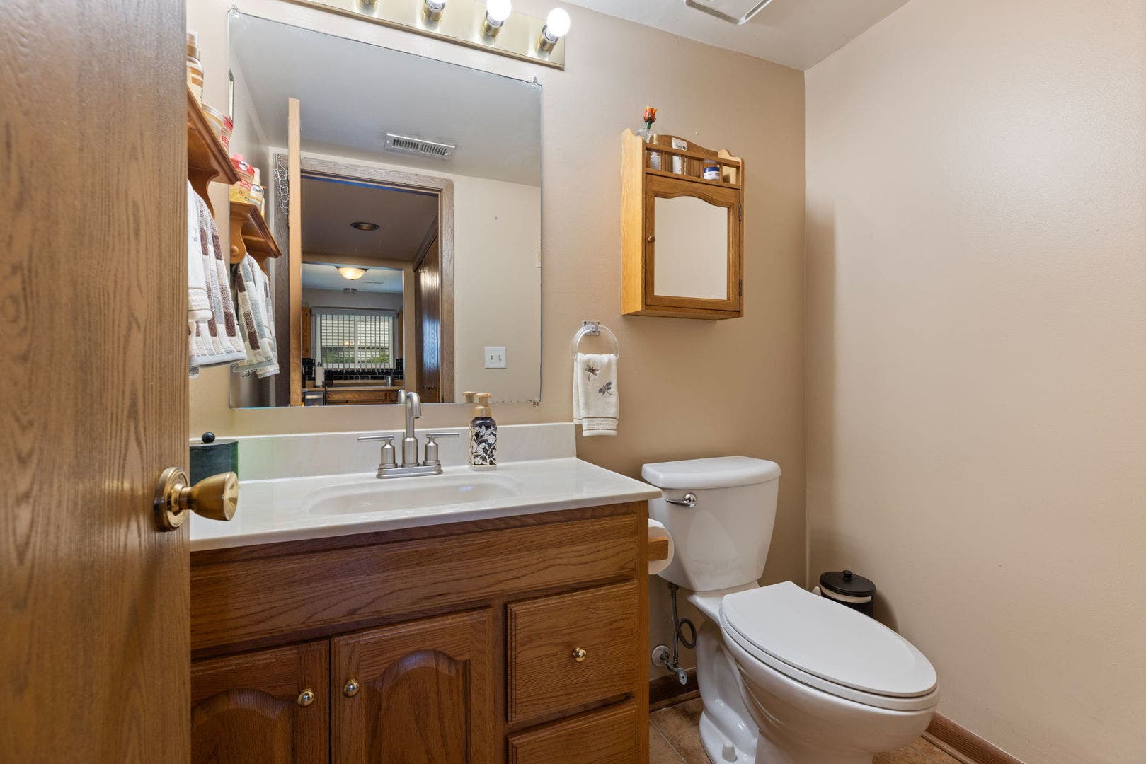 17 Fernwood Drive, #E, Bolingbrook, IL 60440