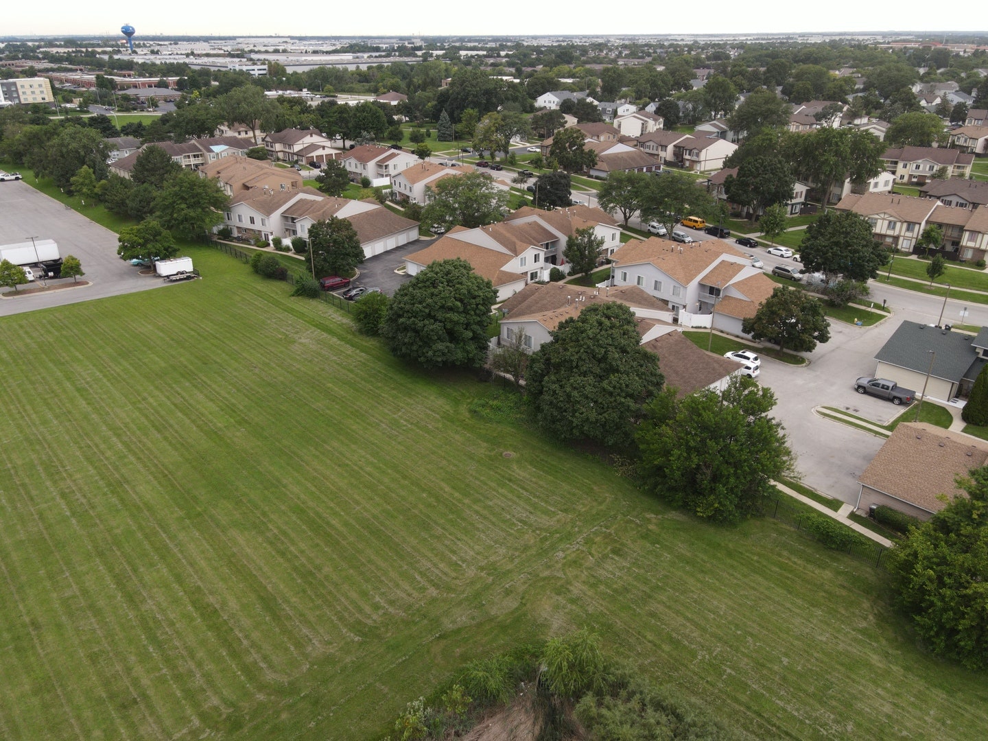 17 Fernwood Drive, #E, Bolingbrook, IL 60440