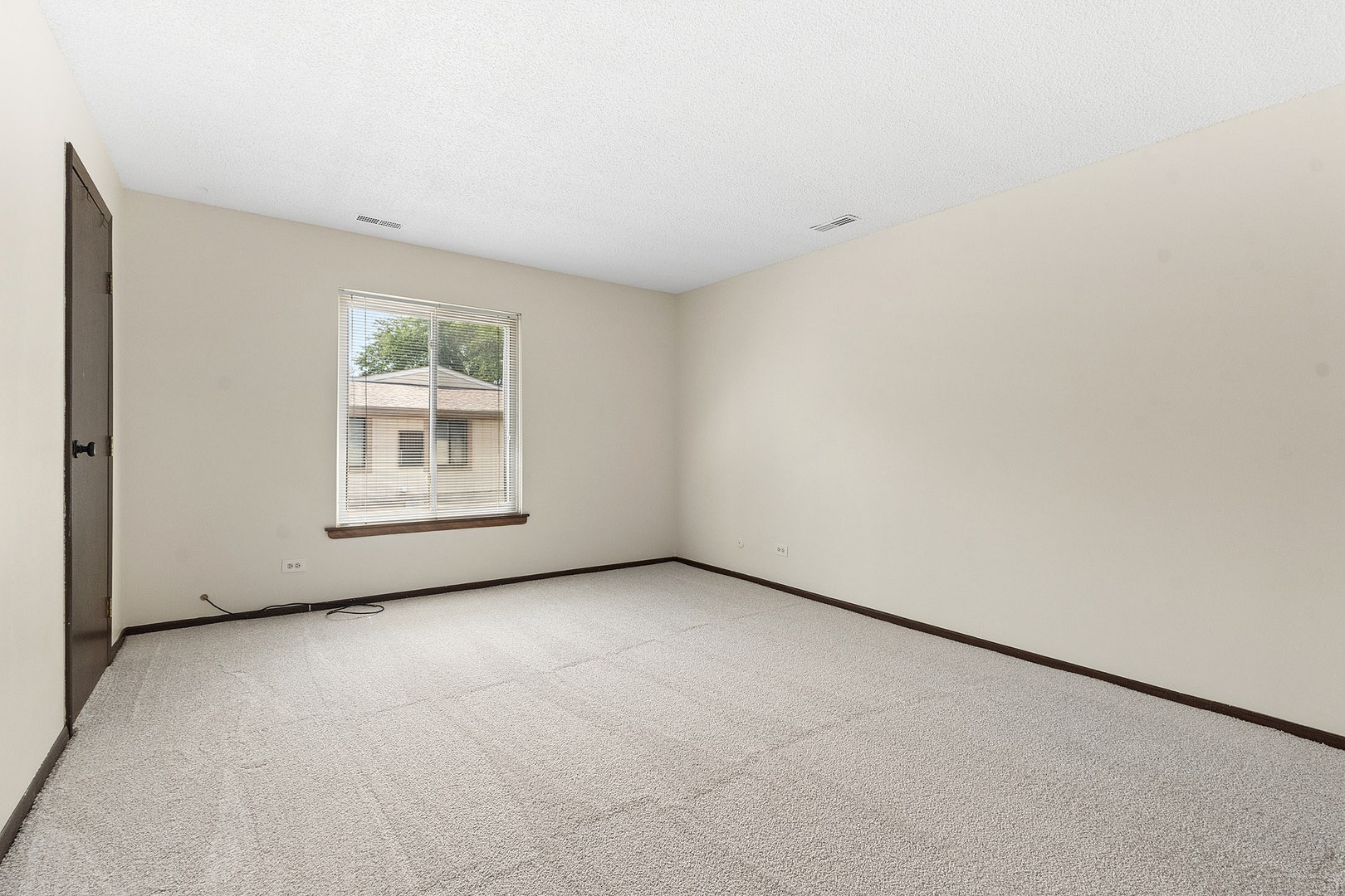 15701 Orlan Brook Drive, #5, Orland Park, IL 60462 15701 Orlan Brook Drive, #5, Orland Park, IL 60462