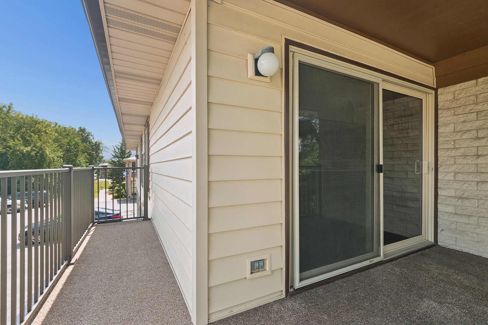 15701 Orlan Brook Drive, #5, Orland Park, IL 60462 15701 Orlan Brook Drive, #5, Orland Park, IL 60462