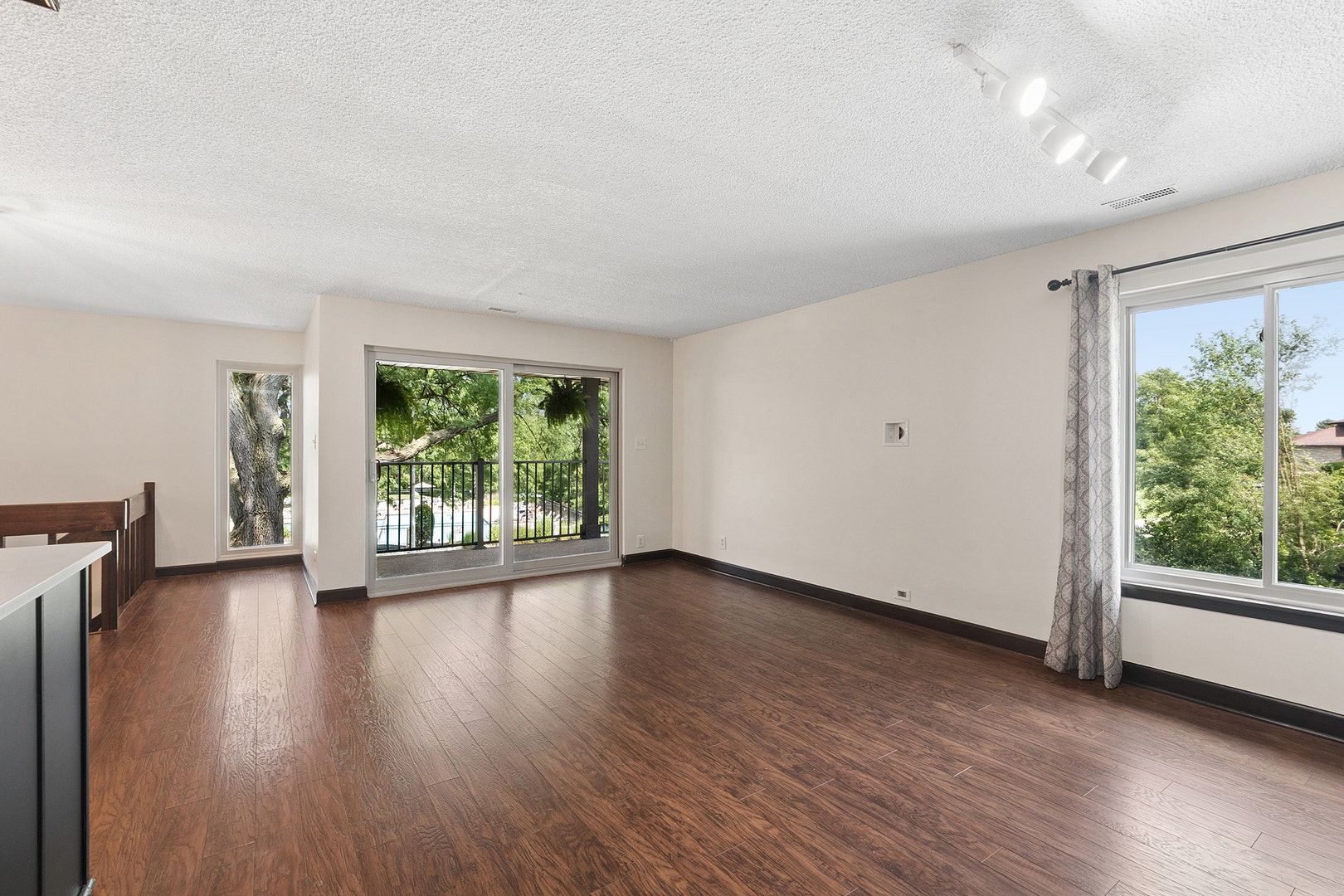 15701 Orlan Brook Drive, #5, Orland Park, IL 60462 15701 Orlan Brook Drive, #5, Orland Park, IL 60462