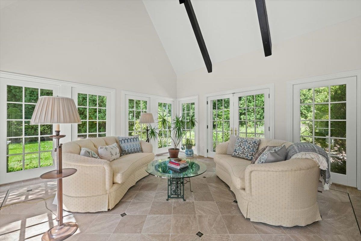3 Old Hunt Road, Northfield, IL 60093 3 Old Hunt Road, Northfield, IL 60093