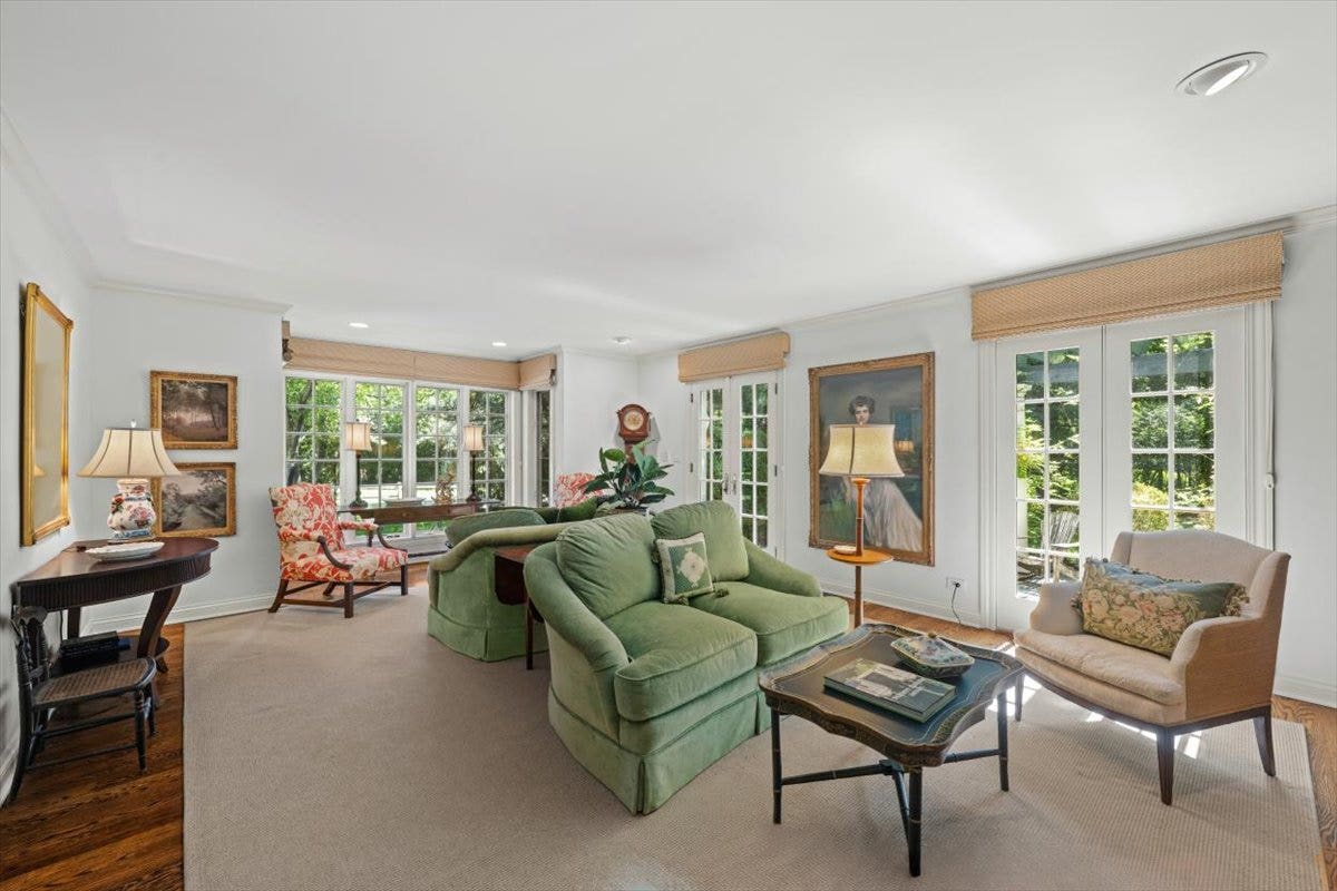 3 Old Hunt Road, Northfield, IL 60093 3 Old Hunt Road, Northfield, IL 60093