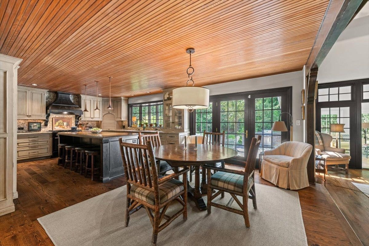 3 Old Hunt Road, Northfield, IL 60093 3 Old Hunt Road, Northfield, IL 60093
