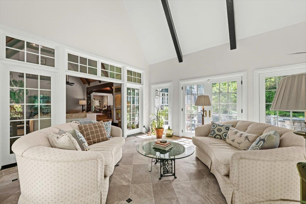 3 Old Hunt Road, Northfield, IL 60093 3 Old Hunt Road, Northfield, IL 60093