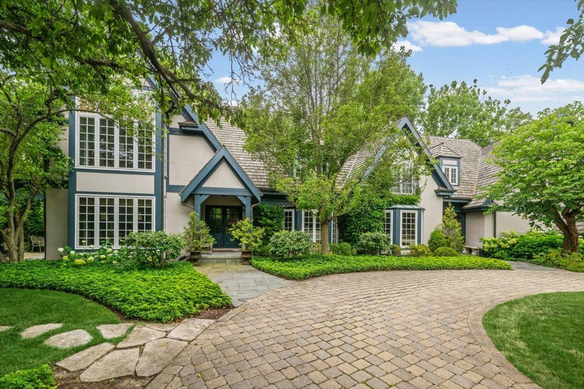 3 Old Hunt Road, Northfield, IL 60093 3 Old Hunt Road, Northfield, IL 60093